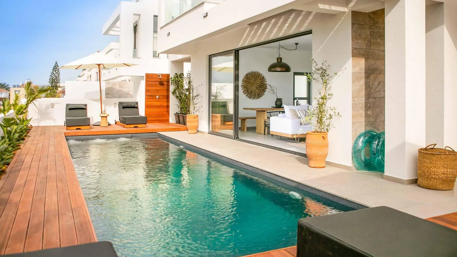 Lora Pearl Luxury Villa Protaras